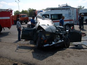 ДТП в Уфе (Башкирия). Разбитая "семерка"